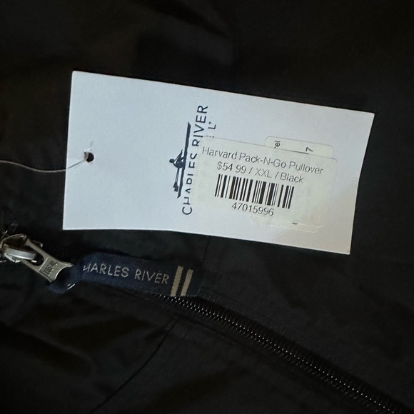 *NWT* Harvard Pack-N-Go Pullover - Picture 6 of 9